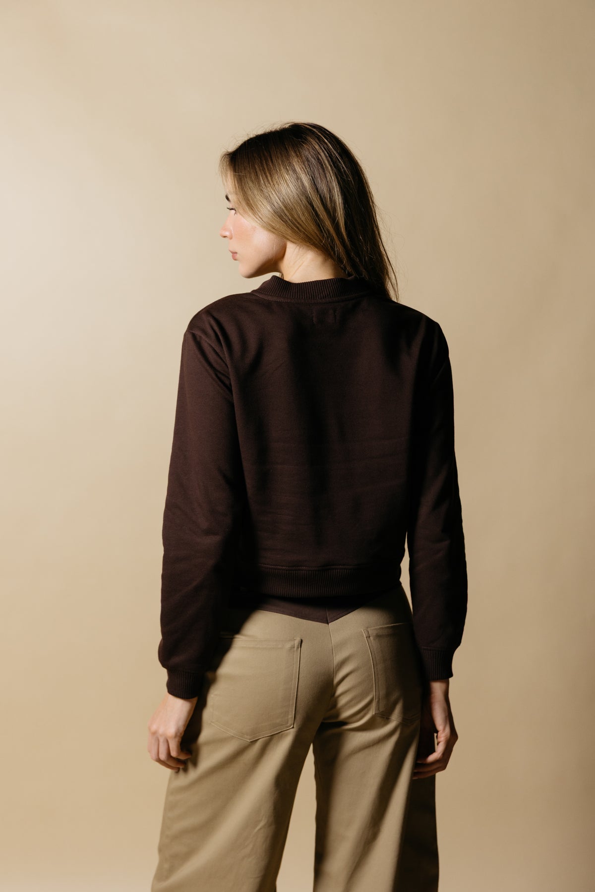 KYND CREW NECK - AVELLANA