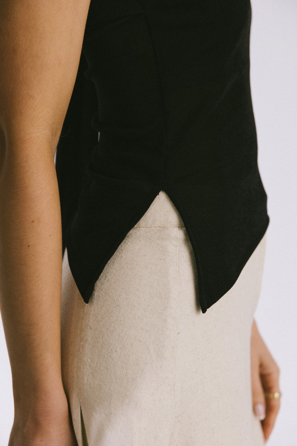 POSH TOP - BLACK