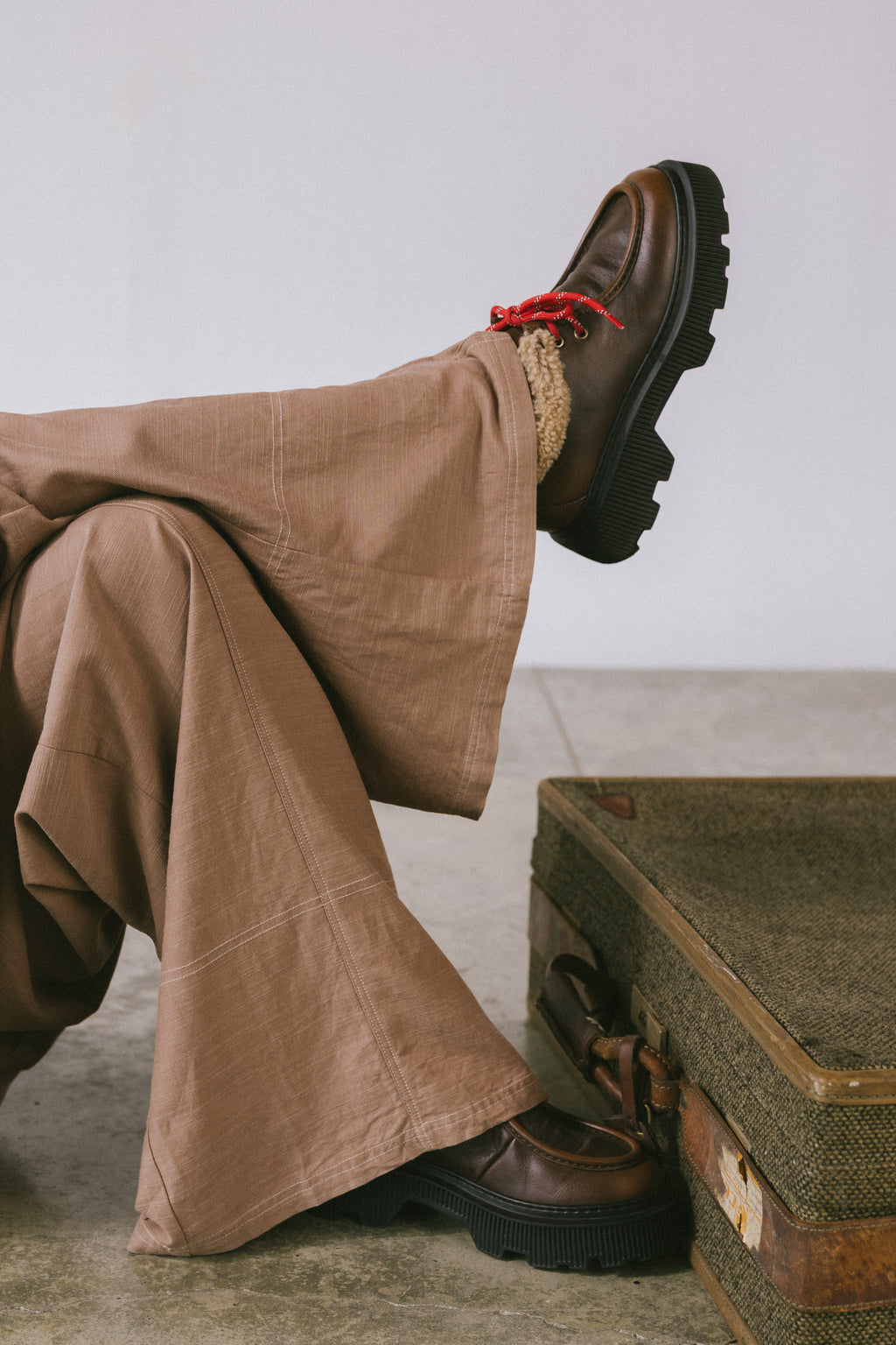 HAMPTONS PANT - COFFEE